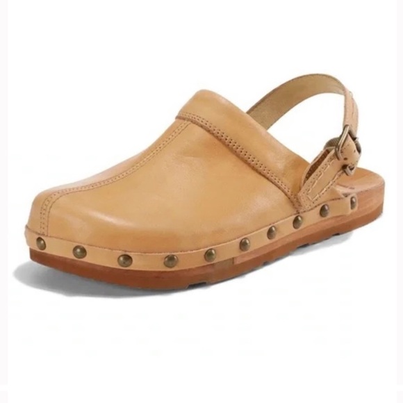 Kalso Shoes - Earth KALSO Denmark Shanti studded Natural Leather clogs with straps Size 10